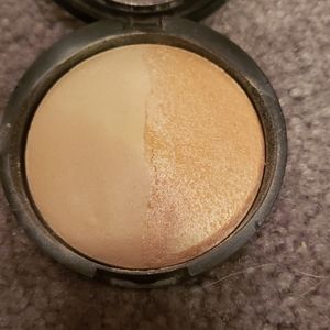 Laura Geller Baked Highlighter Duo